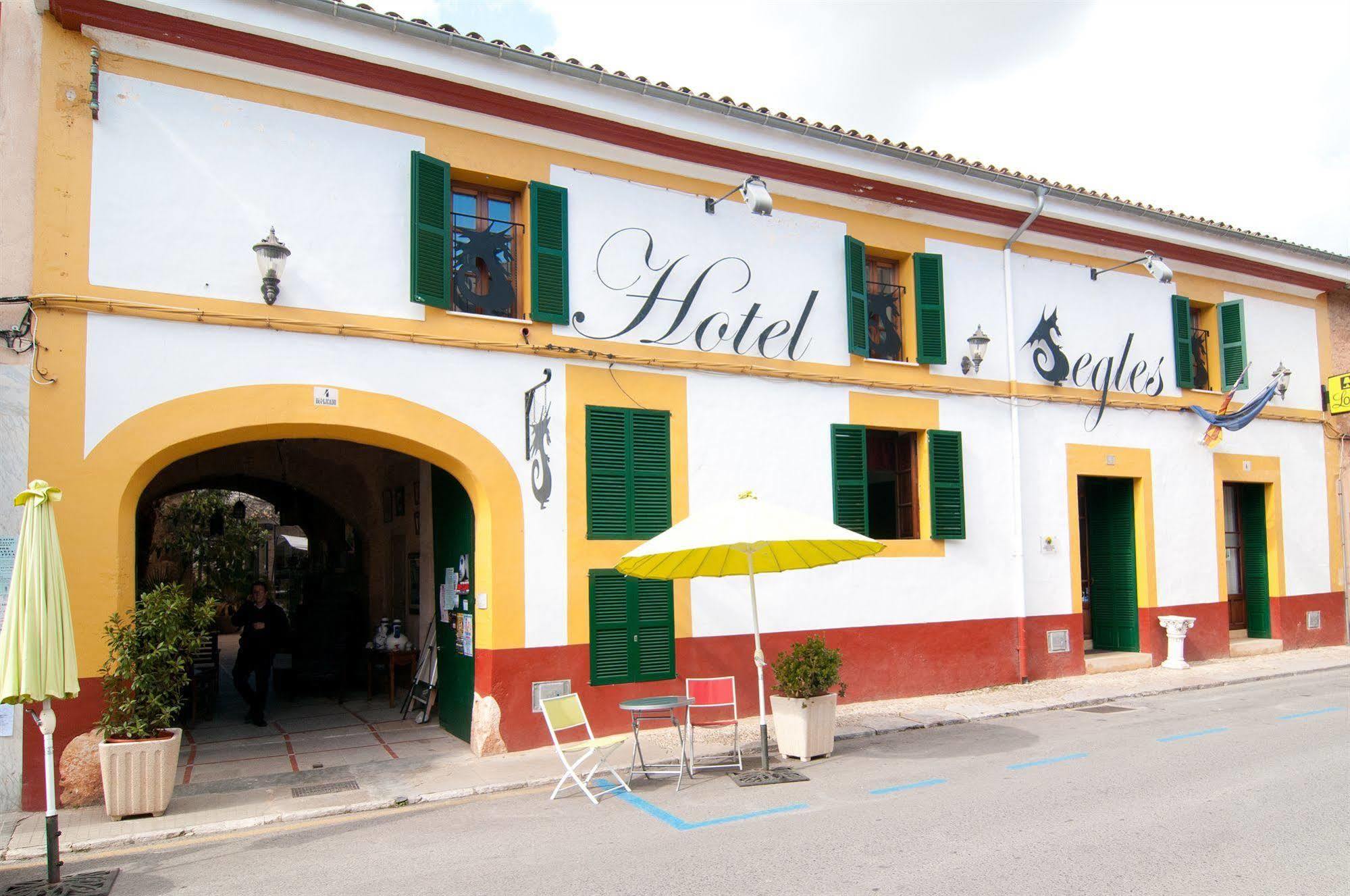 Hotel Segles - Turismo De Interior カンポス エクステリア 写真